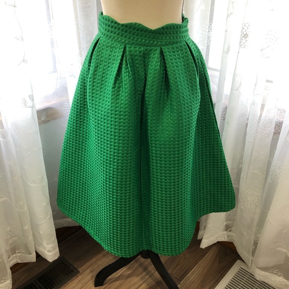 Gumuxi emerald green skirt below knee SZ M - Picture 5 of 9